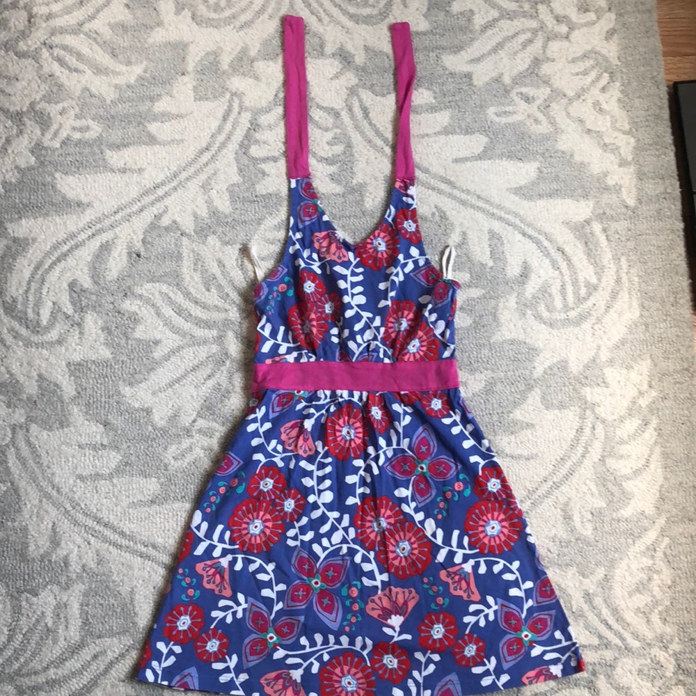 Tea collection size 7 halter dress